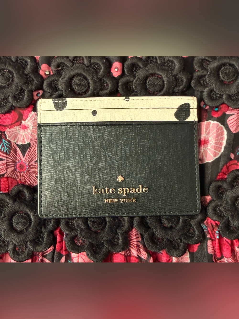 Kate Spade x Disney 101 Dalmatians Small Slim Card Holder - Picture 4 of 8